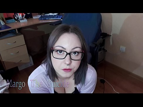 ❤️ Neska sexy betaurrekoekin dildoa zurrupatzen du kameraren aurrean ❤ Porno gurean eu.loanworld.top