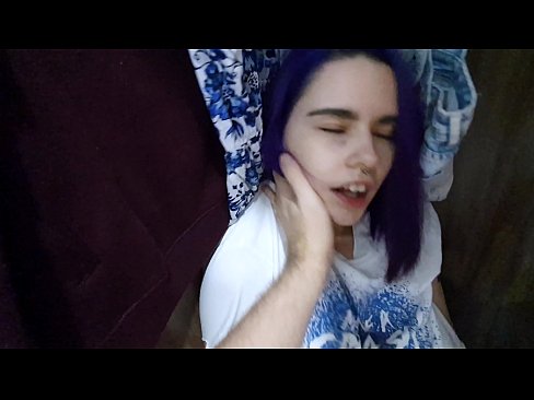 ❤️ Nire ahizpa armairuan aurkitu eta lagundu zion esperma ❤ Porno gurean eu.loanworld.top
